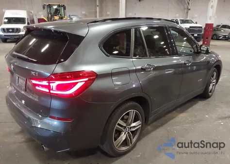 2016 BMW X1 xDrive28I z USA, uszkodzony, nr VIN WBXHT3C38G5E48233